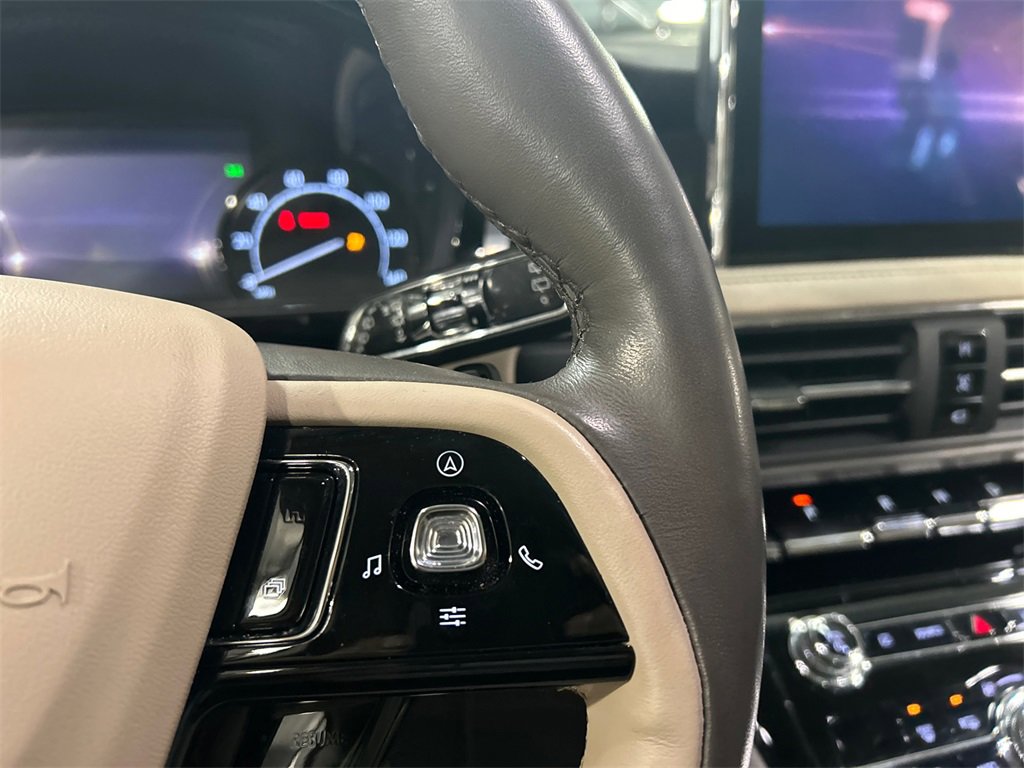 Certified 2022 Lincoln Corsair AWD w/ Premium Package image 13