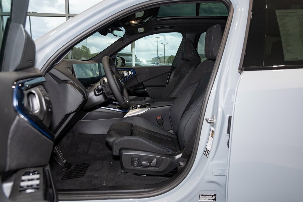 New 2026 BMW X3 xDrive30 w/ Premium Package image 19