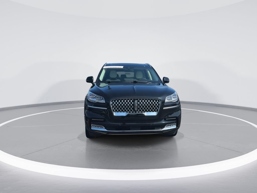 Used 2024 Lincoln Aviator Black Label AWD/4WD image 3