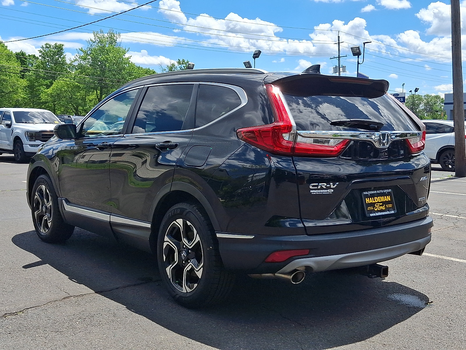 Used 2018 Honda CR-V Touring image 5