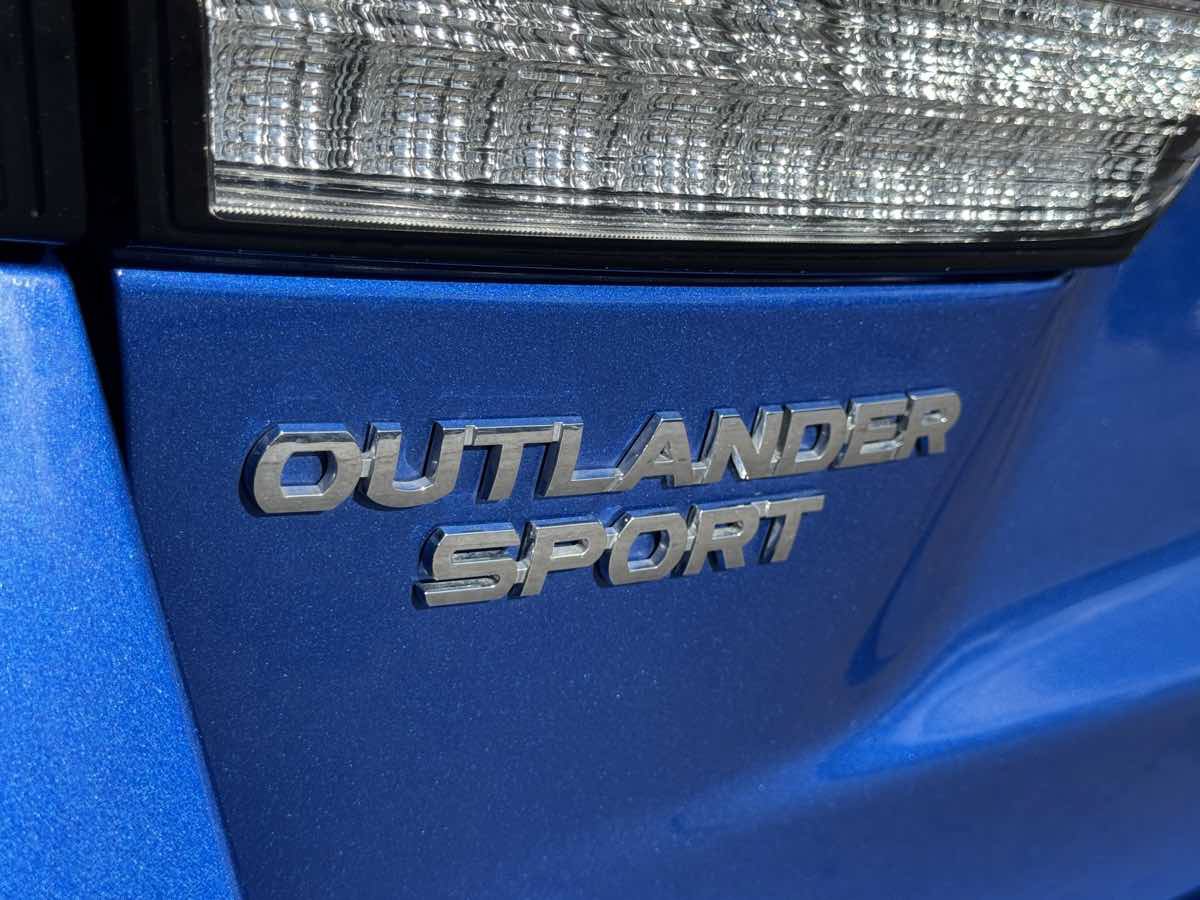 Used 2024 Mitsubishi Outlander Sport AWD image 13