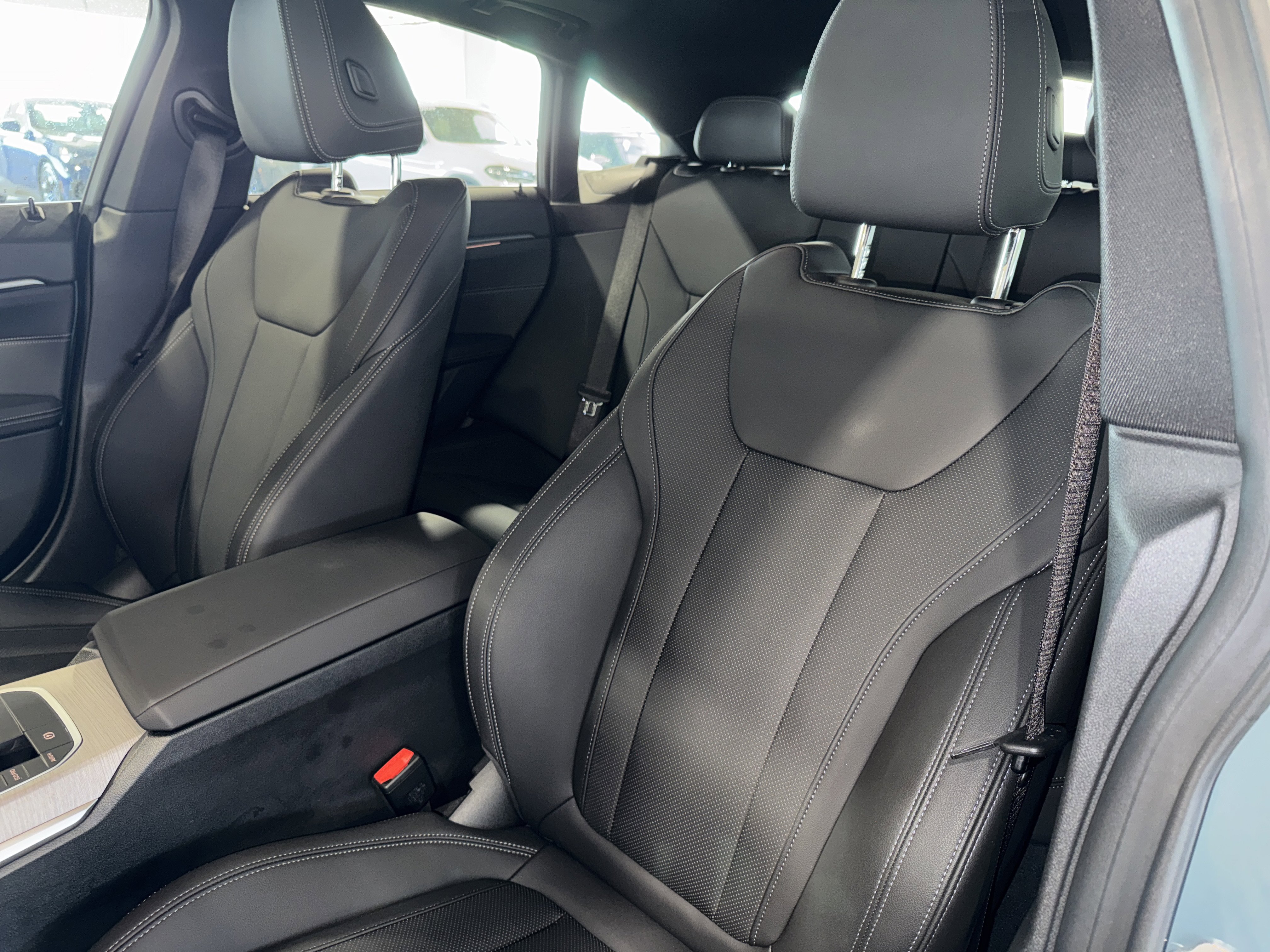 Certified 2025 BMW 430i 430i w/ Premium Package image 33