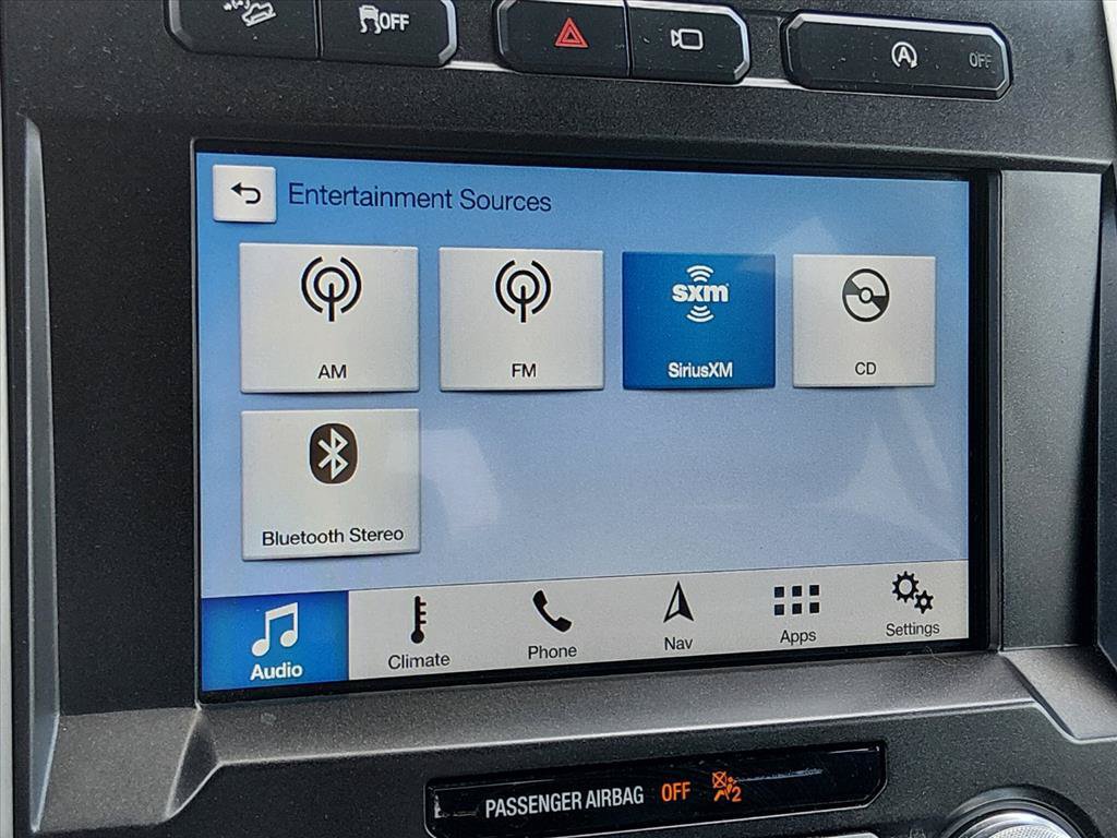 Used 2018 Ford F150 Platinum w/ Equipment Group 701A Luxury AWD/4WD image 19