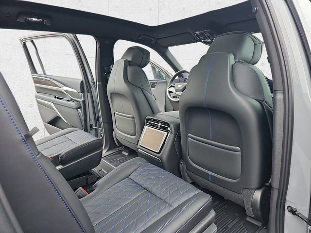 New 2026 Cadillac Escalade IQ Sport 1 w/ LPO, ONYX Package image 11