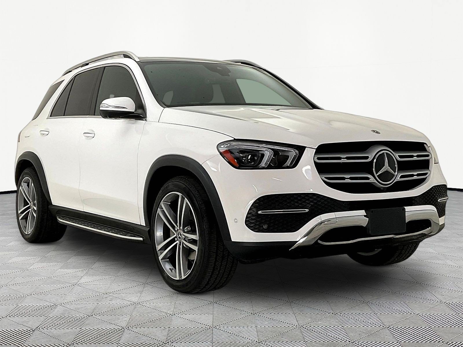 Certified 2022 Mercedes-Benz GLE 350 4MATIC image 3