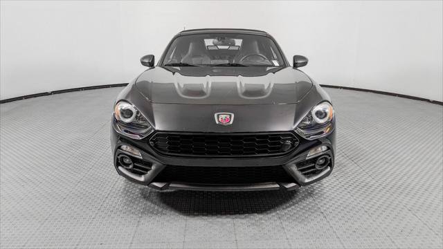 Used 2018 FIAT 124 Spider Abarth w/ Convenience Group RWD image 9