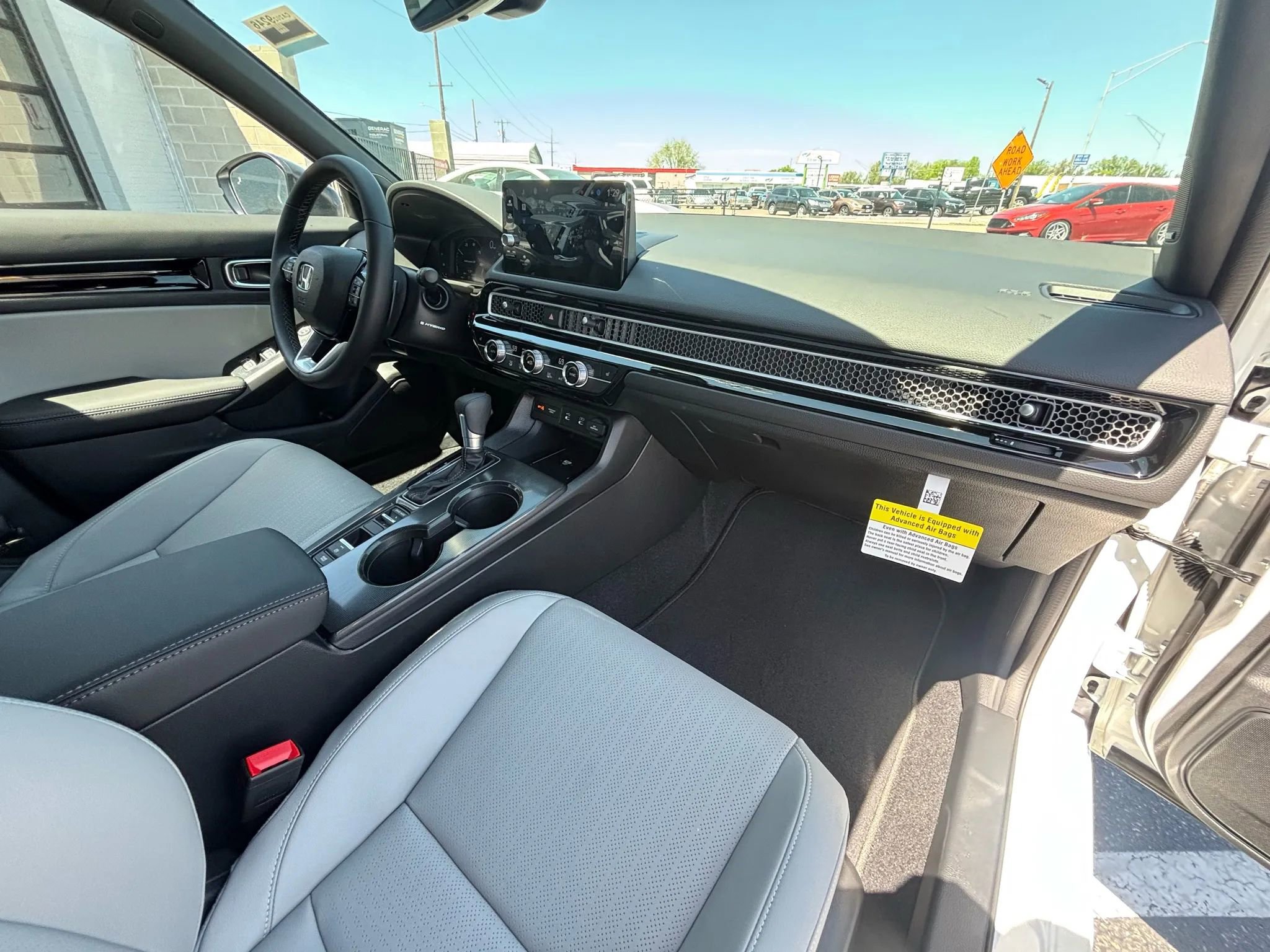 Used 2025 Honda Civic Sport Touring image 8