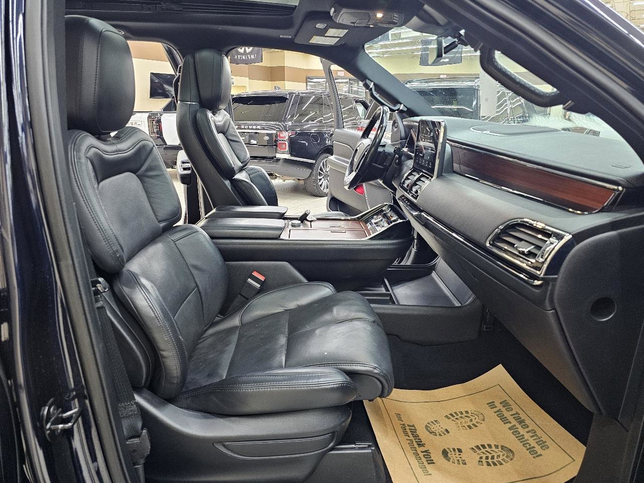 Used 2021 Lincoln Navigator L Reserve RWD image 22
