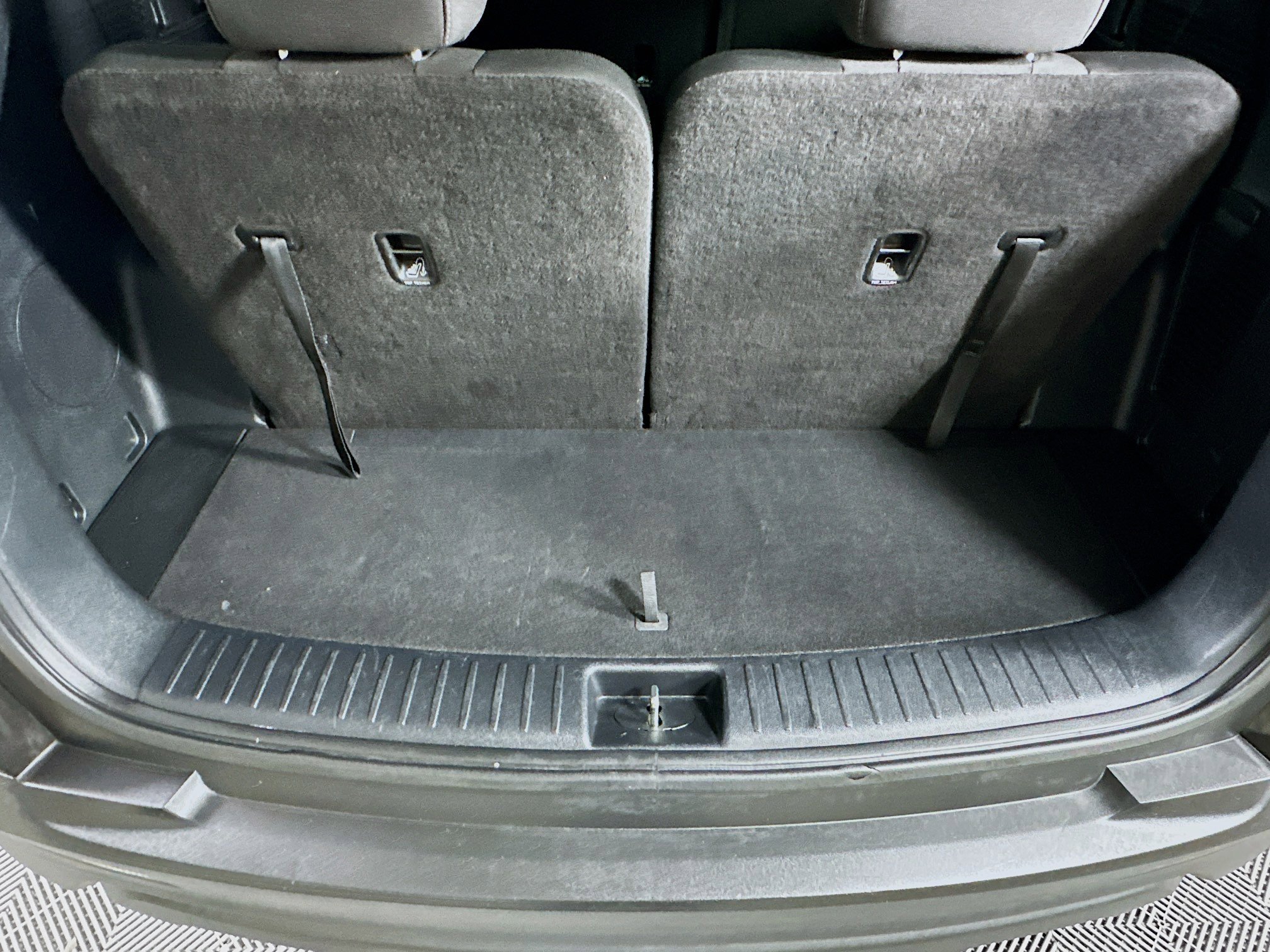 Used 2023 Kia Sorento LX image 27