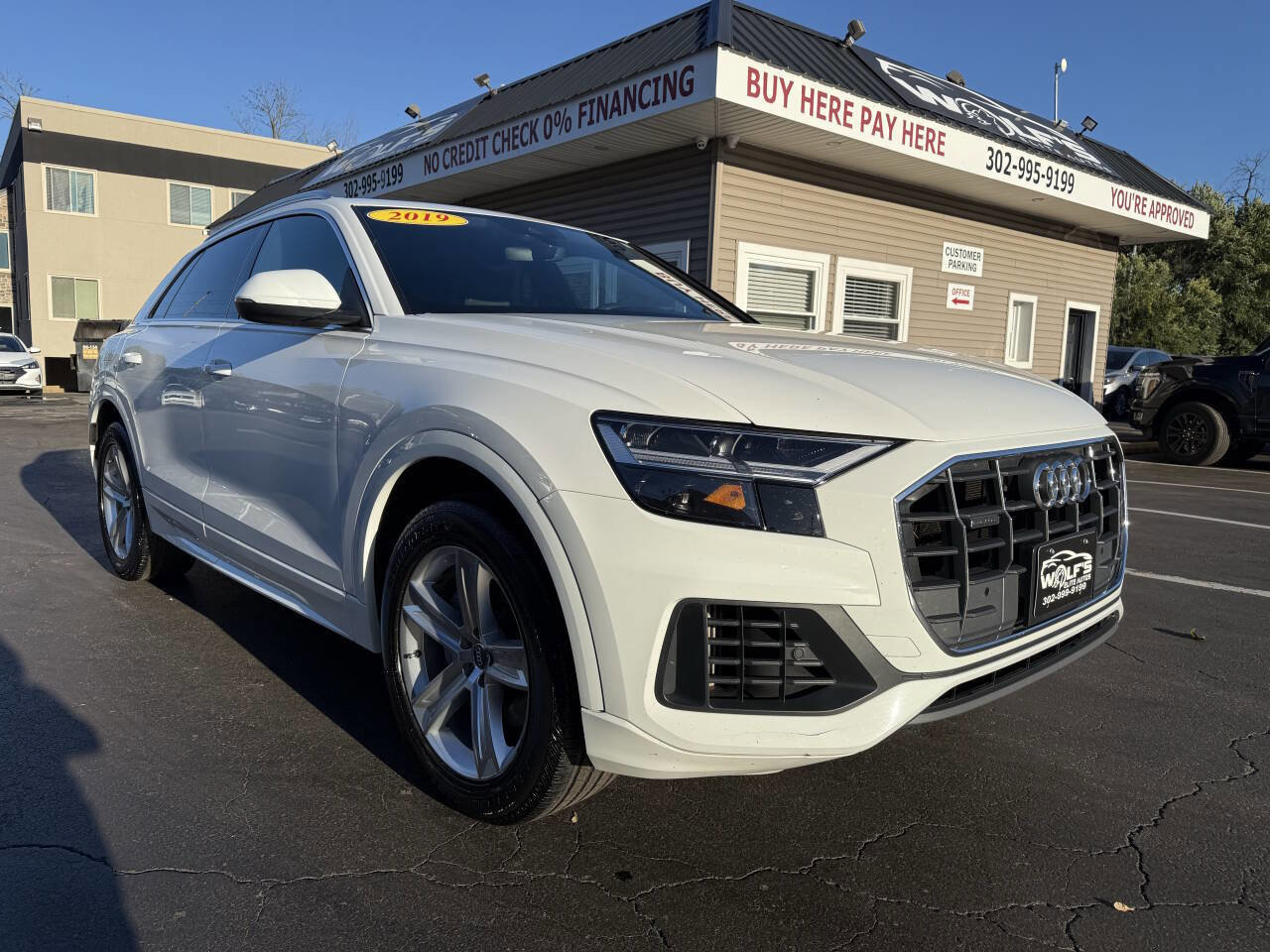 Used 2019 Audi Q8 Premium w/ Convenience Package image 4