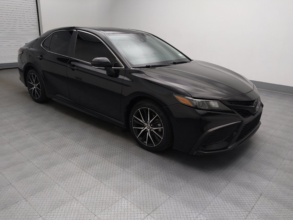 Used 2023 Toyota Camry SE FWD image 11