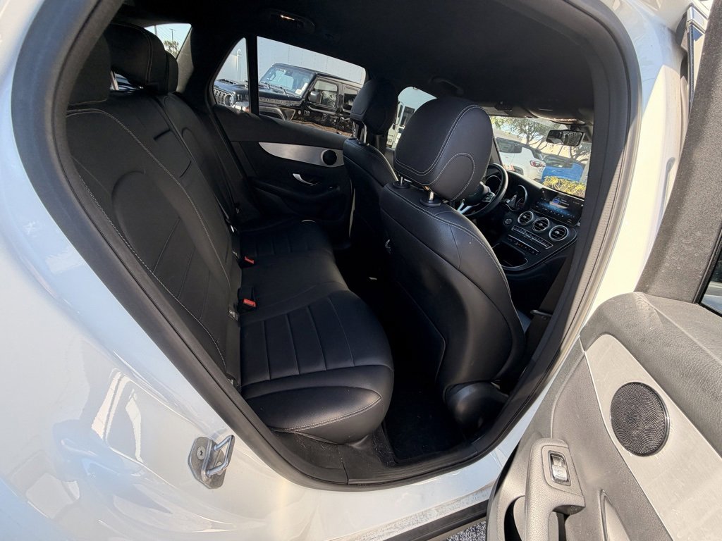 Used 2020 Mercedes-Benz GLC 300 image 13
