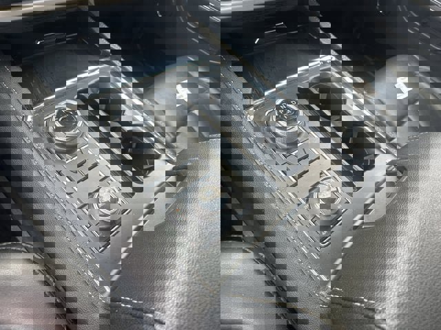 Used 2024 Ford Expedition Max XLT image 18