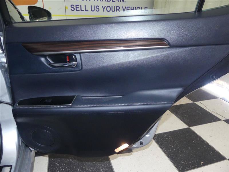 Used 2017 Lexus ES 300h w/ Luxury Package FWD image 29