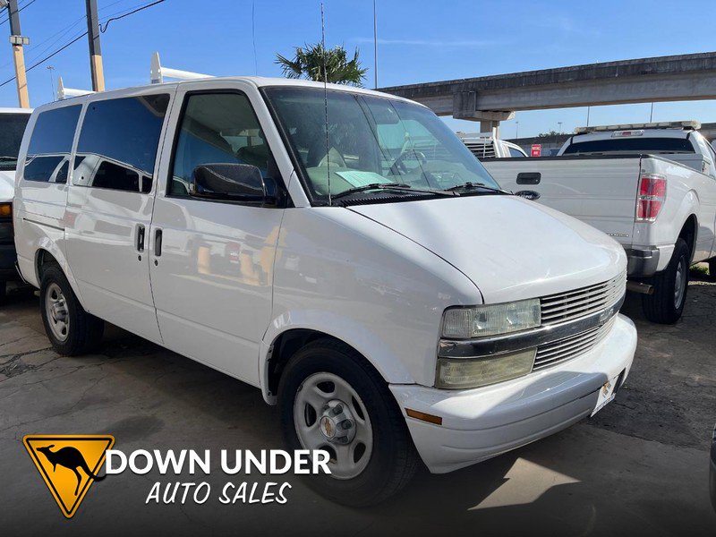 Used 2003 Chevrolet Astro image 1