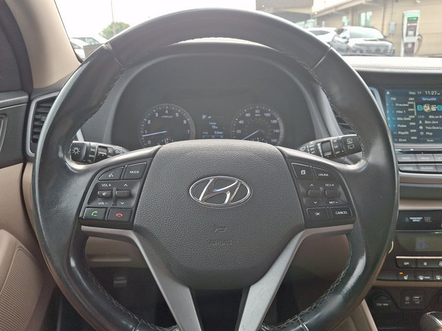 Used 2017 Hyundai Tucson SE Plus AWD/4WD image 19