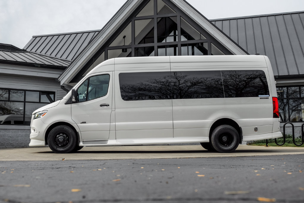 New 2025 Mercedes-Benz Sprinter 3500 image 4