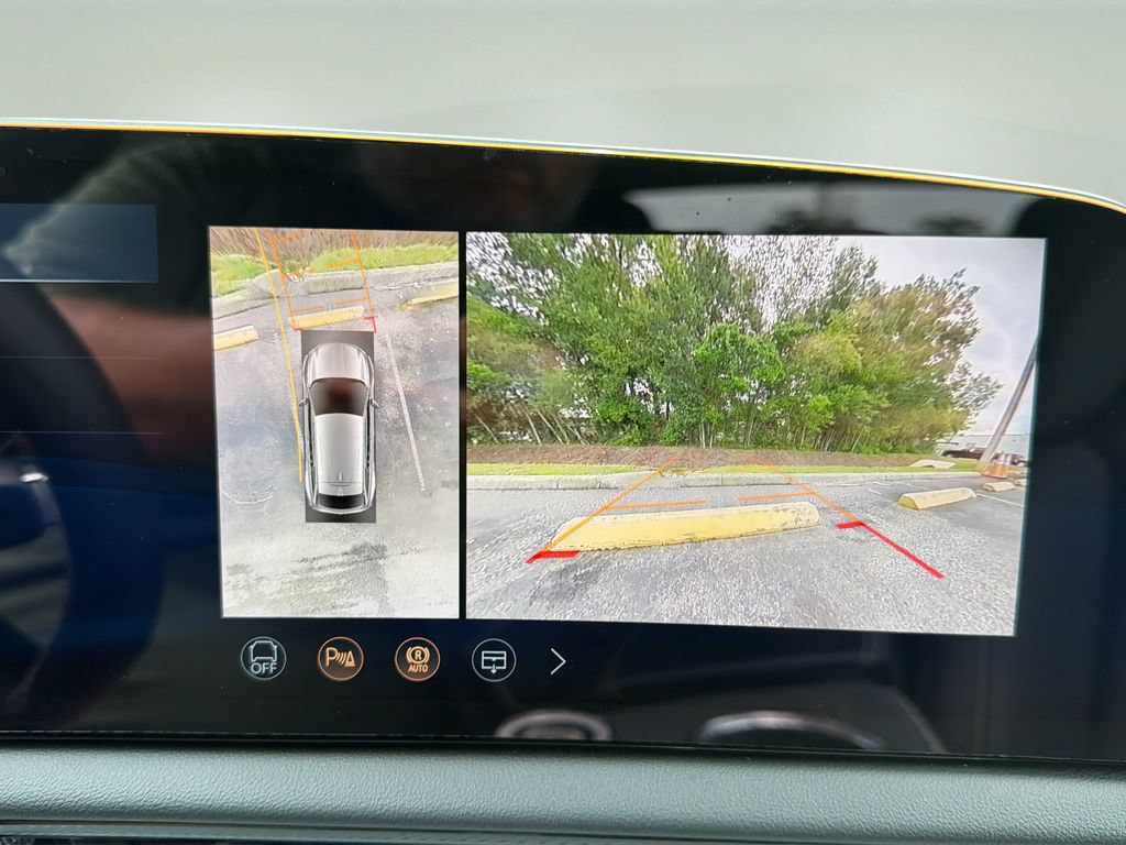 New 2027 Cadillac Optiq Luxury RWD image 23