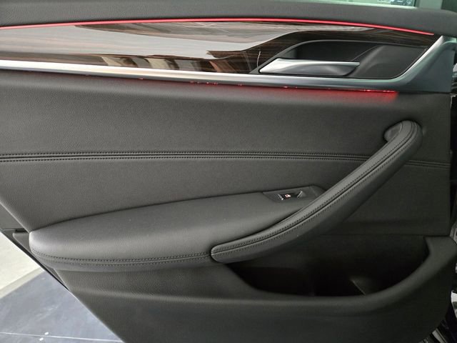 Used 2019 BMW 530i w/ Convenience Package image 19