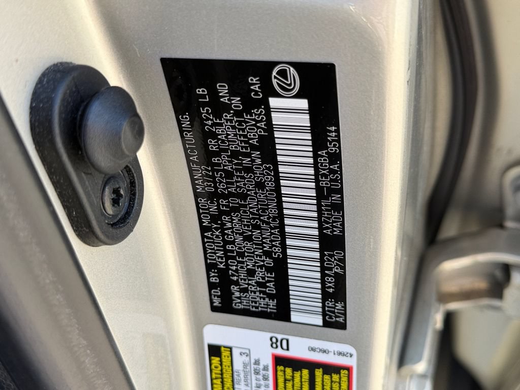 Certified 2022 Lexus ES 300h w/ Premium Package FWD image 29
