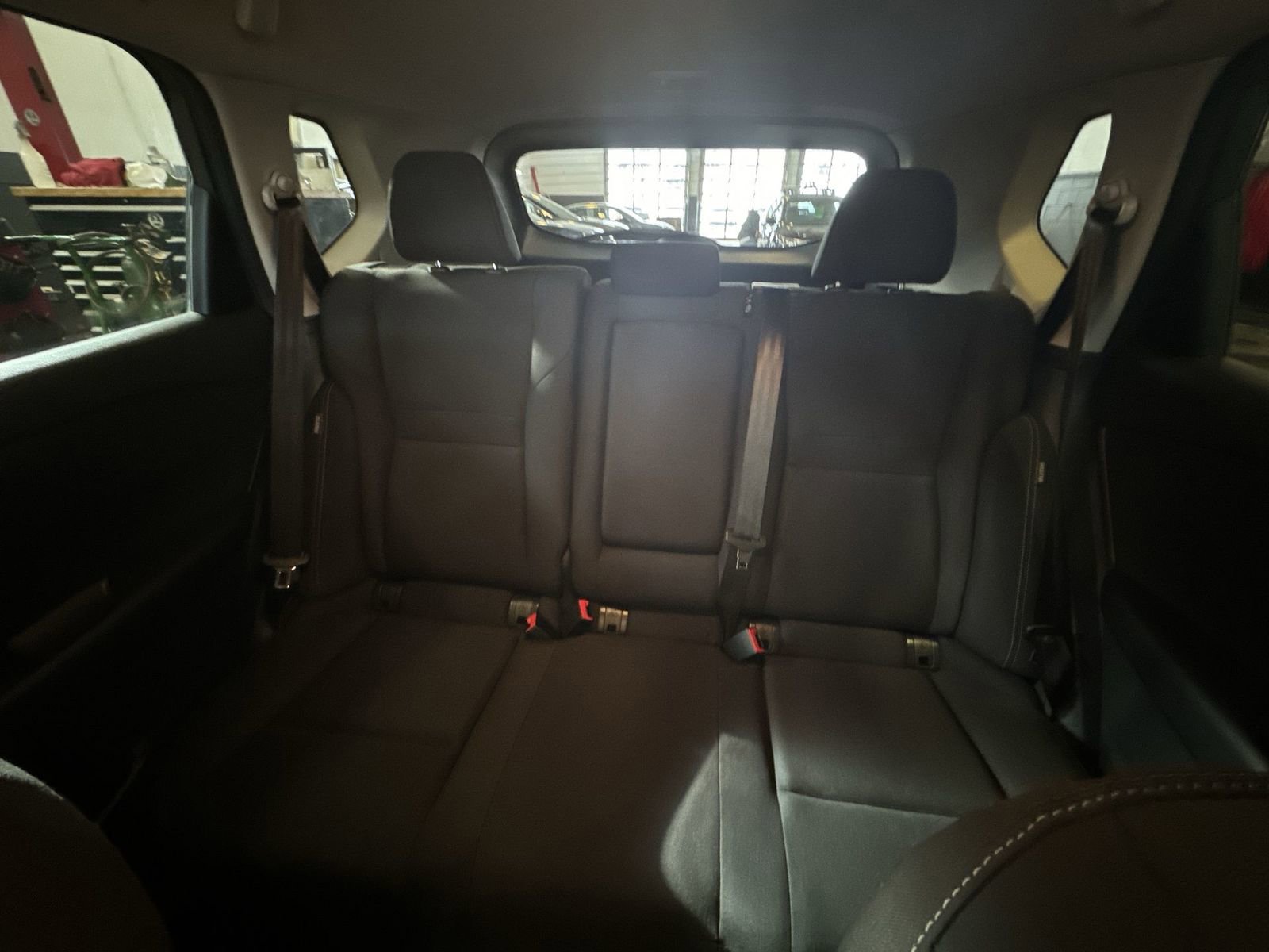 Used 2025 Nissan Rogue S image 21