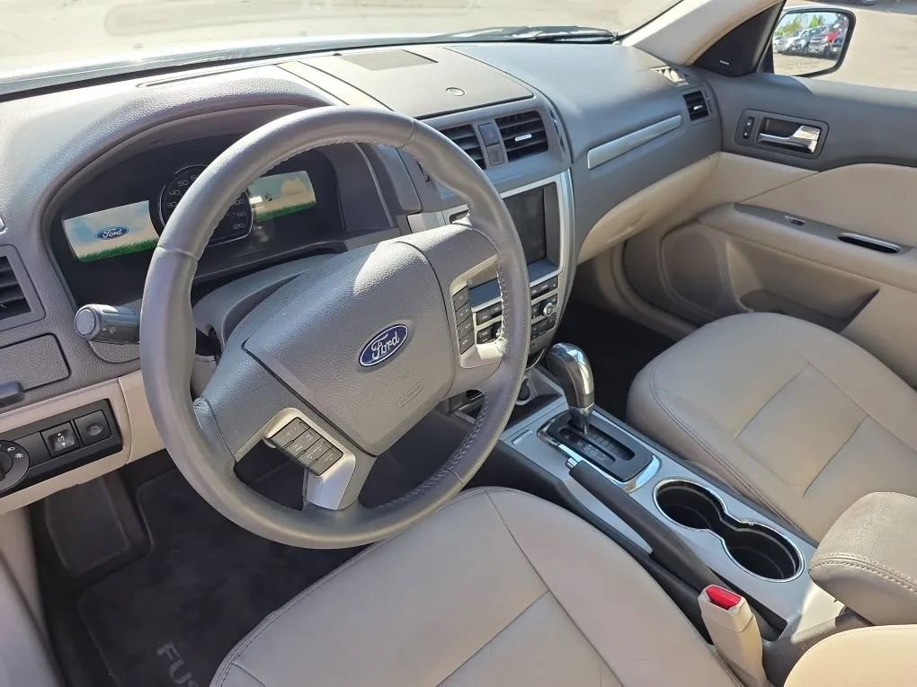 Used 2011 Ford Fusion Hybrid w/ 502A Rapid Spec Order Code FWD image 30