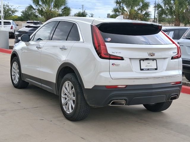 Used 2021 Cadillac XT4 Luxury w/ Driver Awareness Package image 4