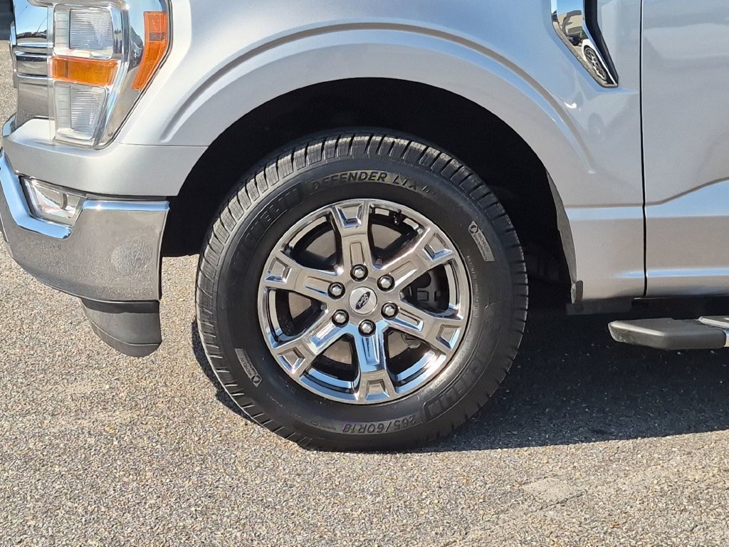 Used 2021 Ford F150 XLT w/ Equipment Group 301A Mid RWD image 11