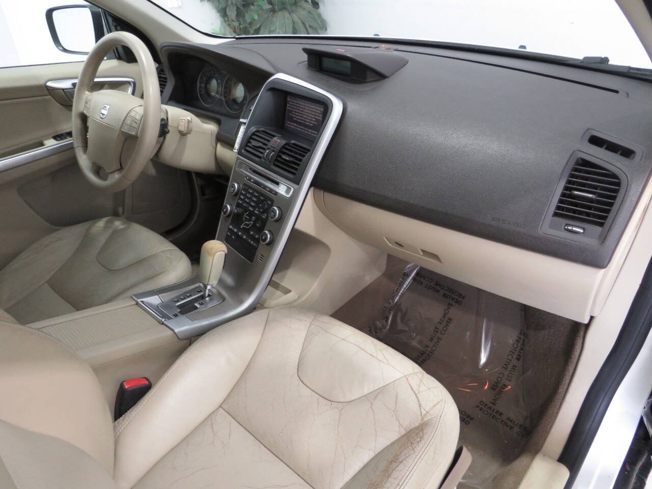 Used 2010 Volvo XC60 3.2 FWD image 9