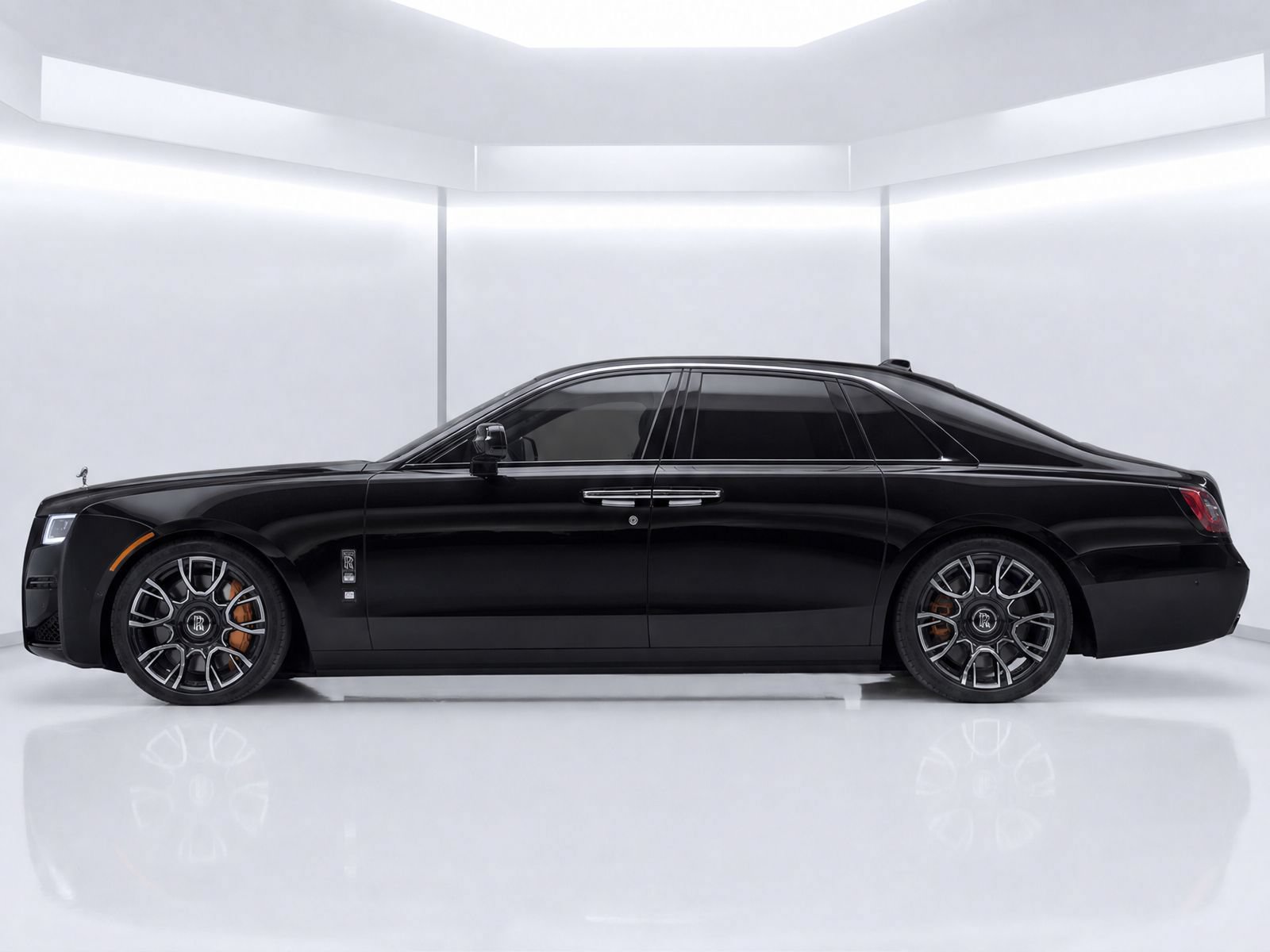 Used 2024 Rolls-Royce Ghost Black Badge AWD/4WD image 4