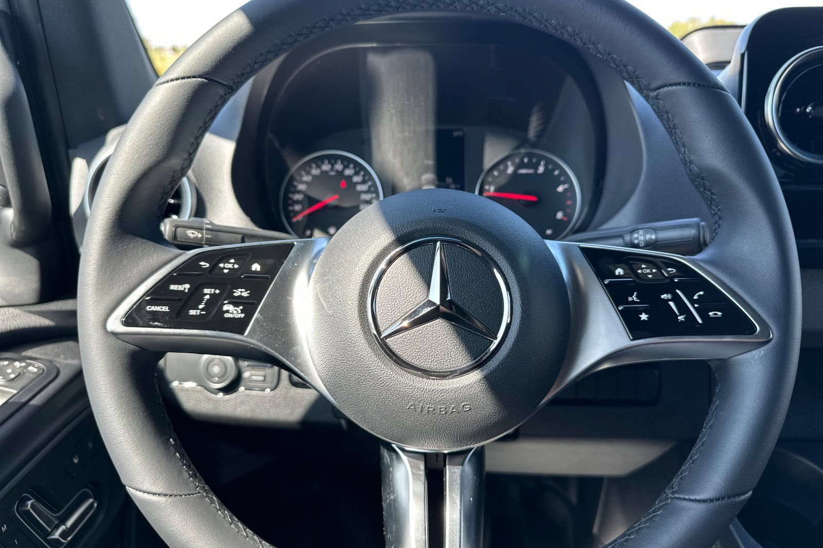 New 2025 Mercedes-Benz Sprinter 2500 image 24