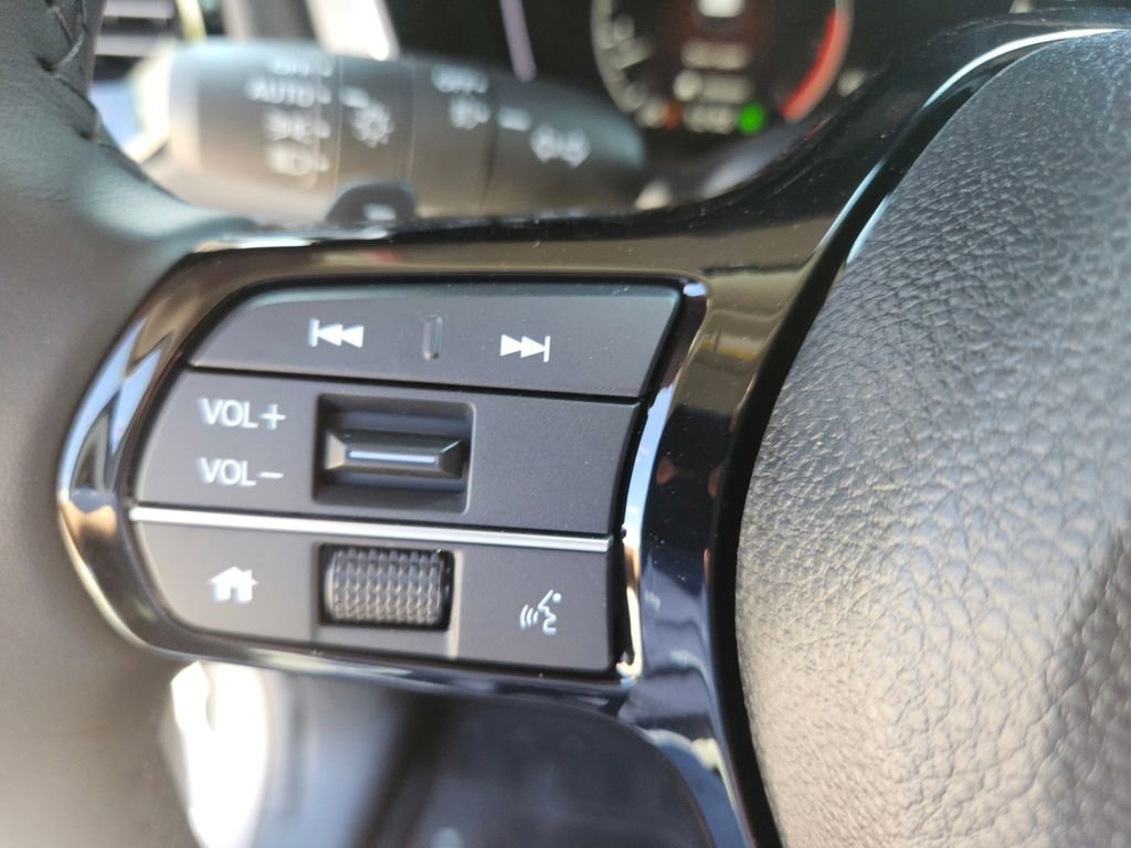 New 2025 Honda Pilot EX-L image 16