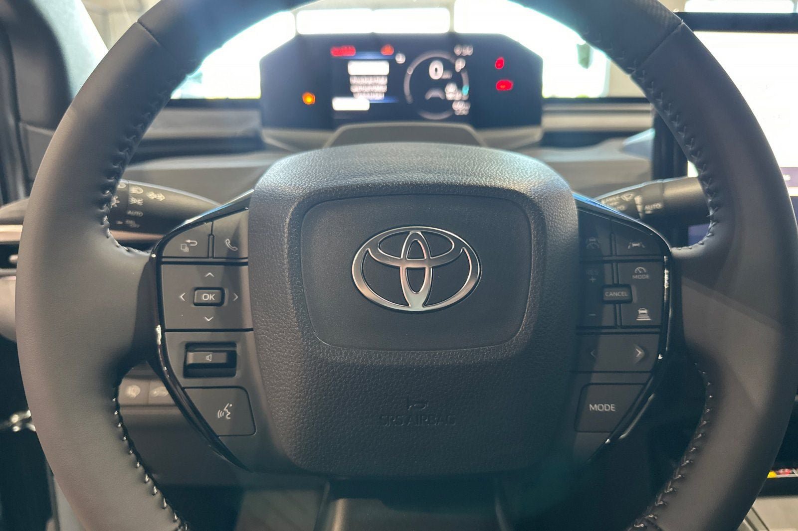 New 2026 Toyota C-HR AWD/4WD image 25