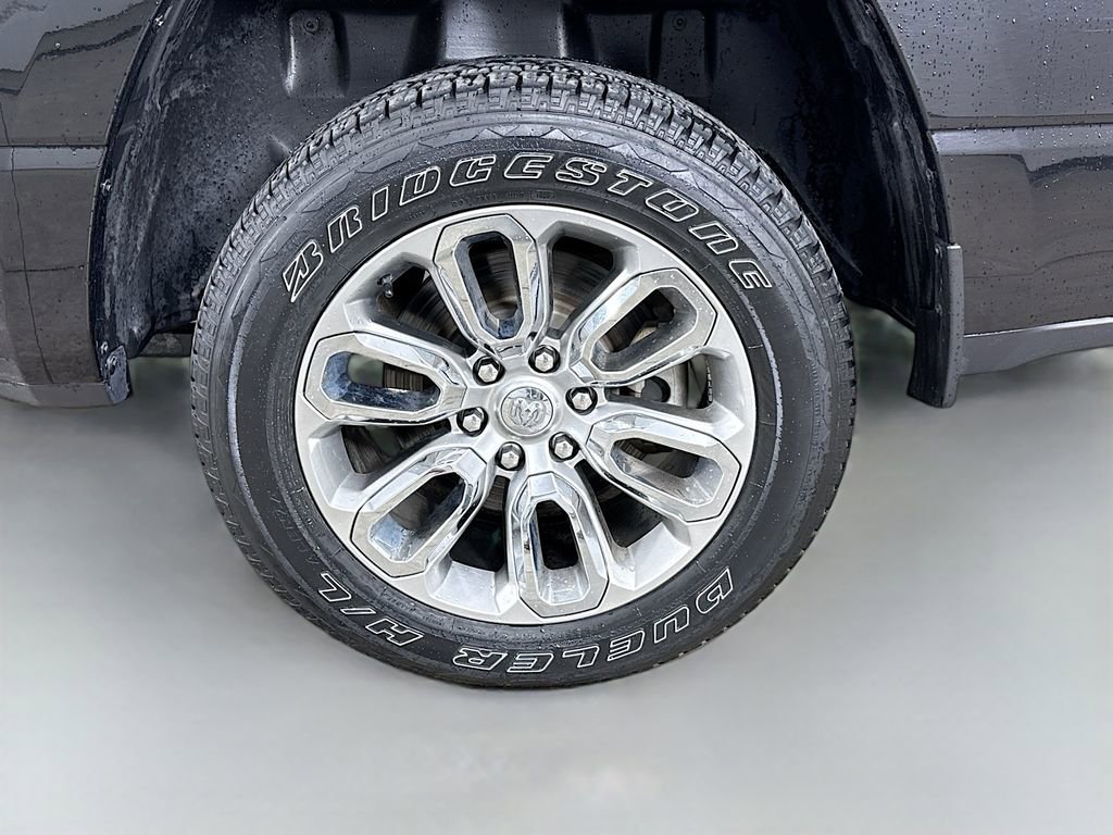 Used 2023 RAM 1500 Laramie image 32