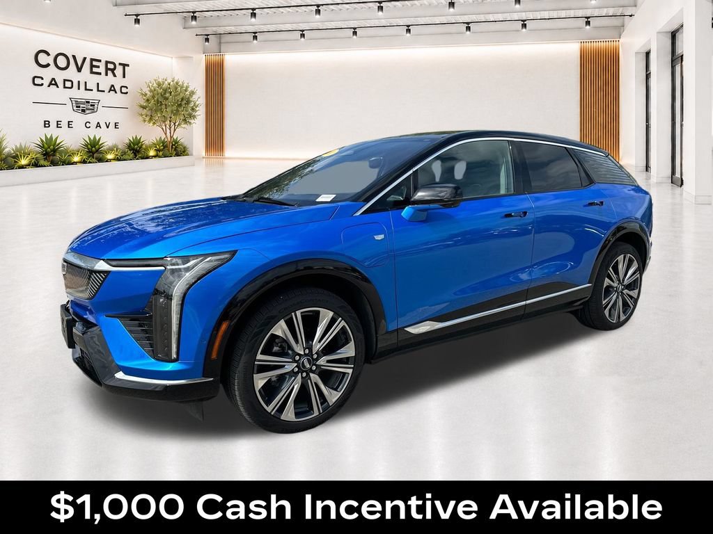 New 2025 Cadillac Optiq Luxury 2 w/ LPO, Floor Liner Package AWD/4WD image 4