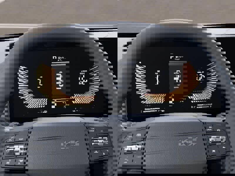 New 2025 Kia K4 LXS image 21