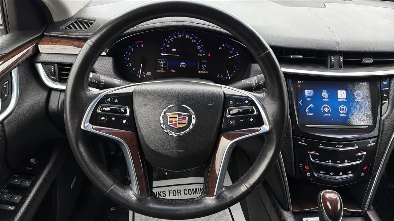 Used 2015 Cadillac XTS Luxury image 23