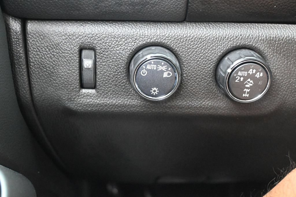 Used 2022 Chevrolet Colorado ZR2 AWD/4WD image 22
