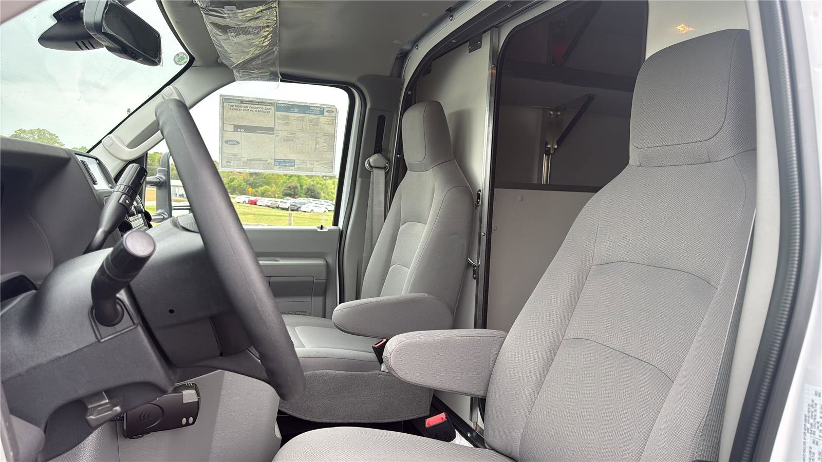 New 2027 Ford E-350 and Econoline 350 Super Duty RWD image 11