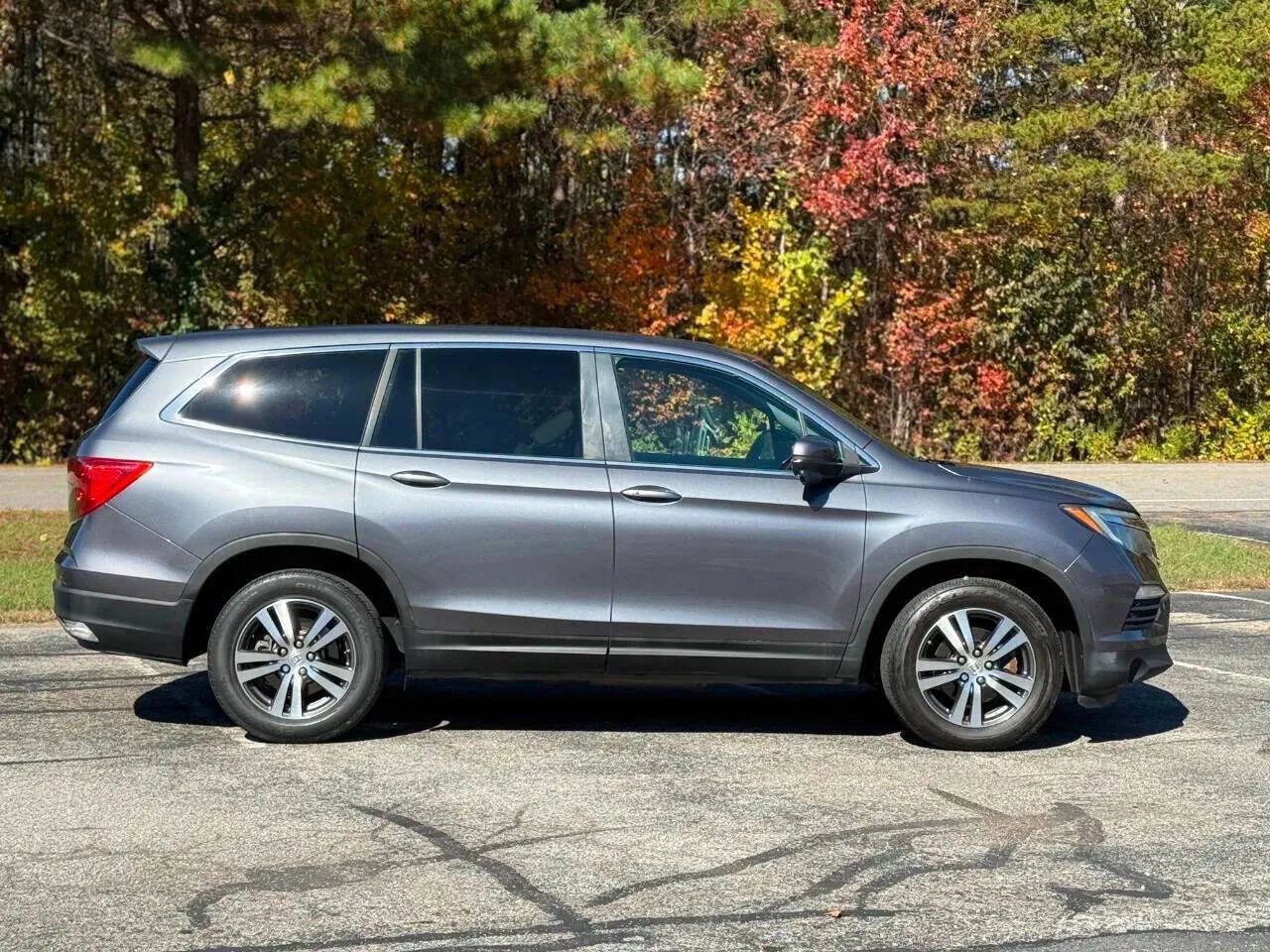 Used 2016 Honda Pilot EX-L image 2