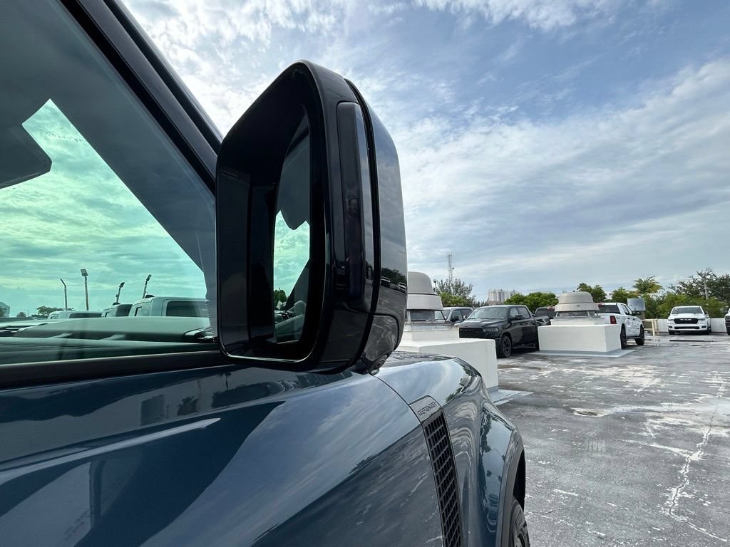 Used 2024 Land Rover Defender 110 S AWD/4WD image 38