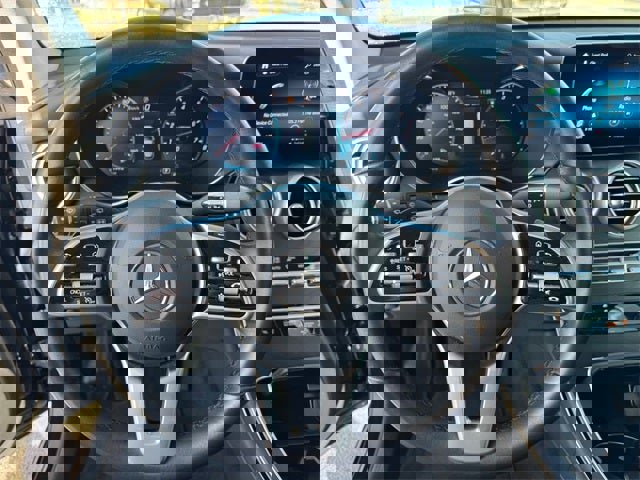 Used 2022 Mercedes-Benz GLC 300 4MATIC image 20