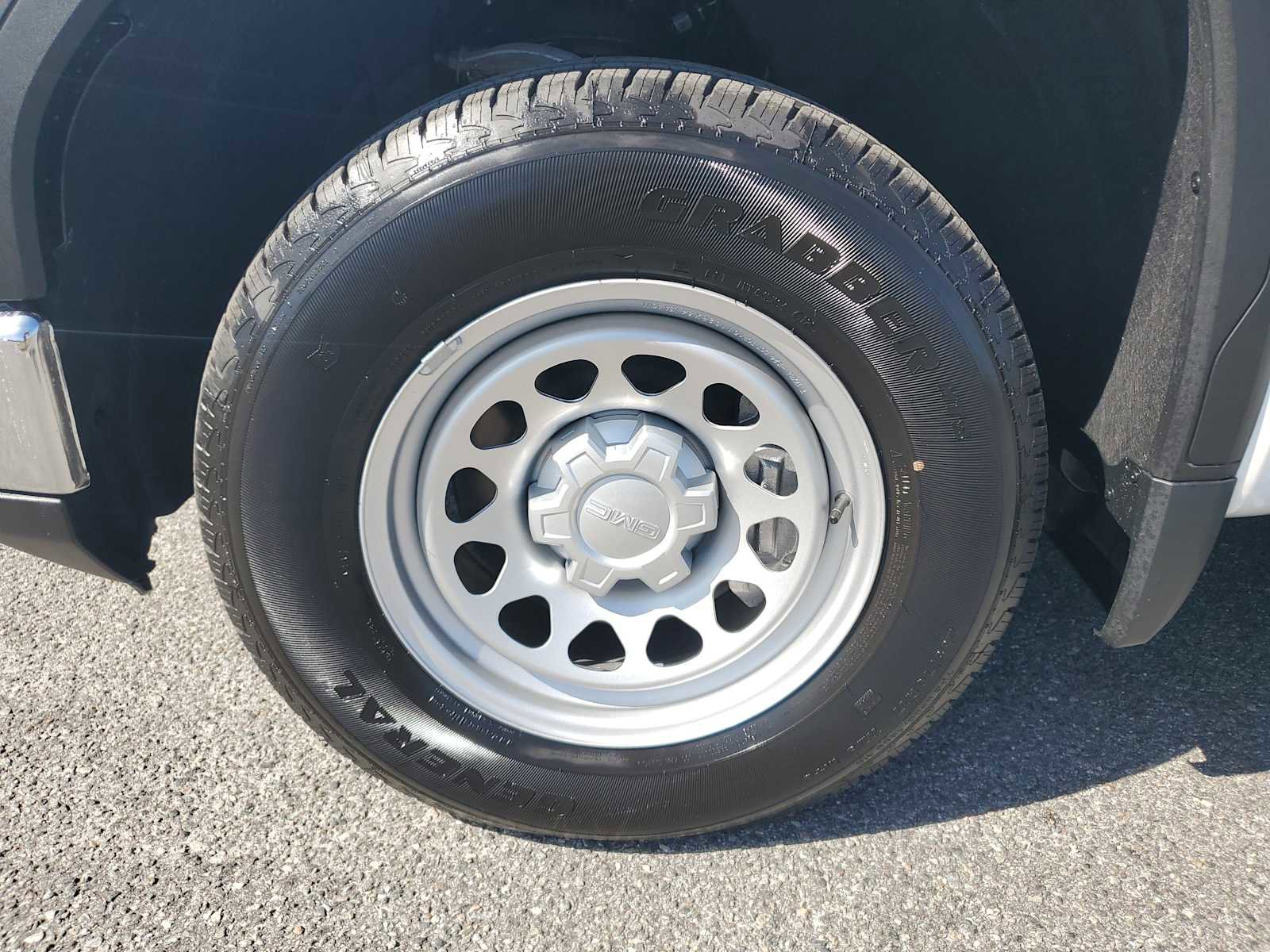 New 2026 GMC Sierra 1500 Pro w/ Pro Value Package image 10