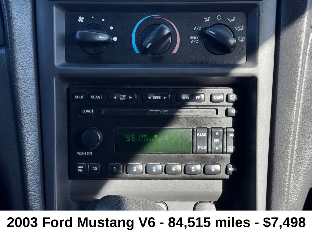 Used 2003 Ford Mustang Convertible image 16