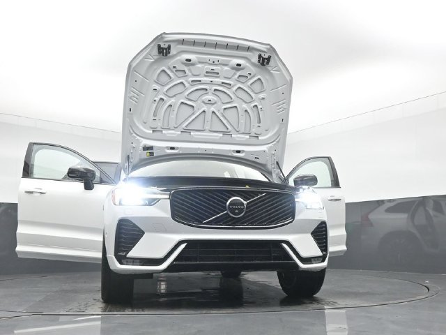 New 2027 Volvo XC60 B5 Ultra AWD/4WD image 55