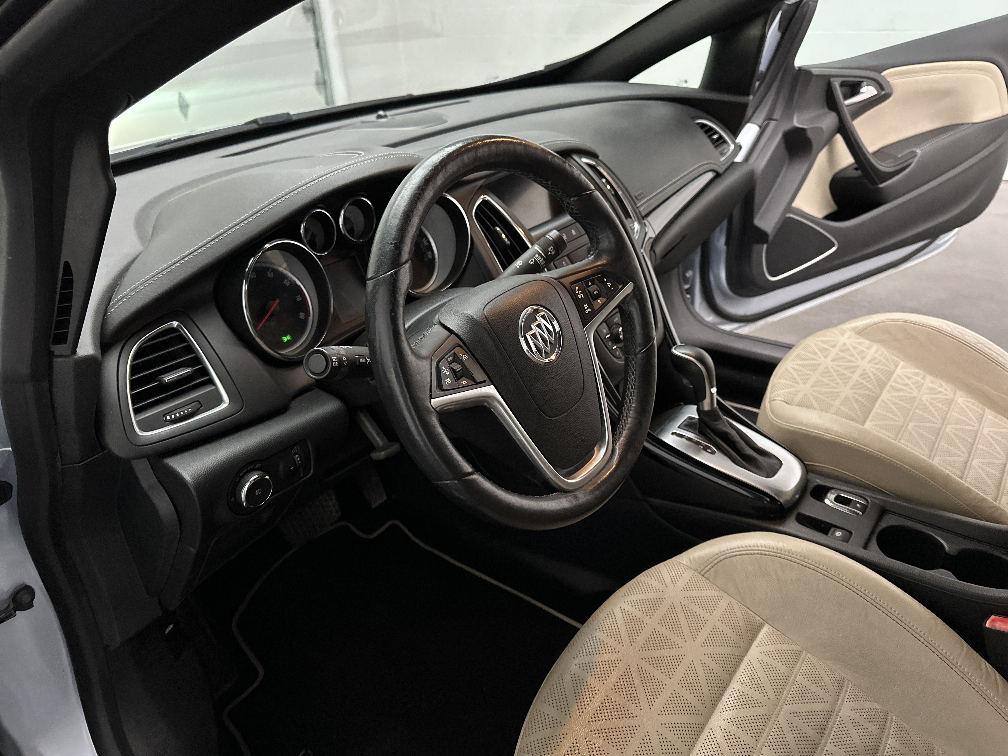 Used 2016 Buick Cascada Premium FWD image 16