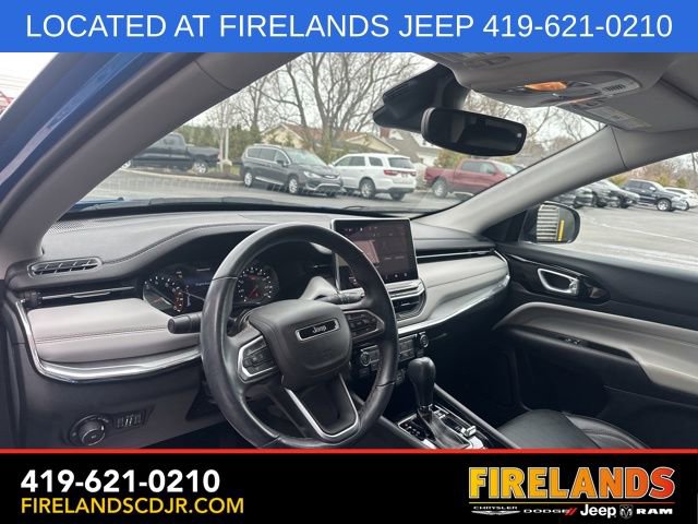 Used 2022 Jeep Compass Limited image 17