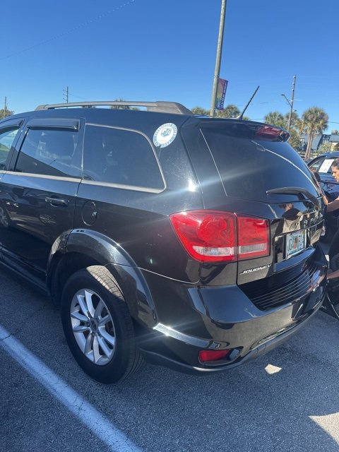 Used 2015 Dodge Journey SXT w/ Flexible Seating Group image 9