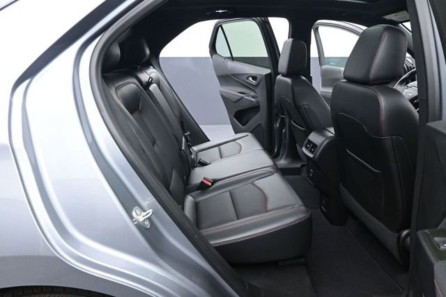 Used 2023 Chevrolet Equinox RS w/ RS Leather Package FWD image 15