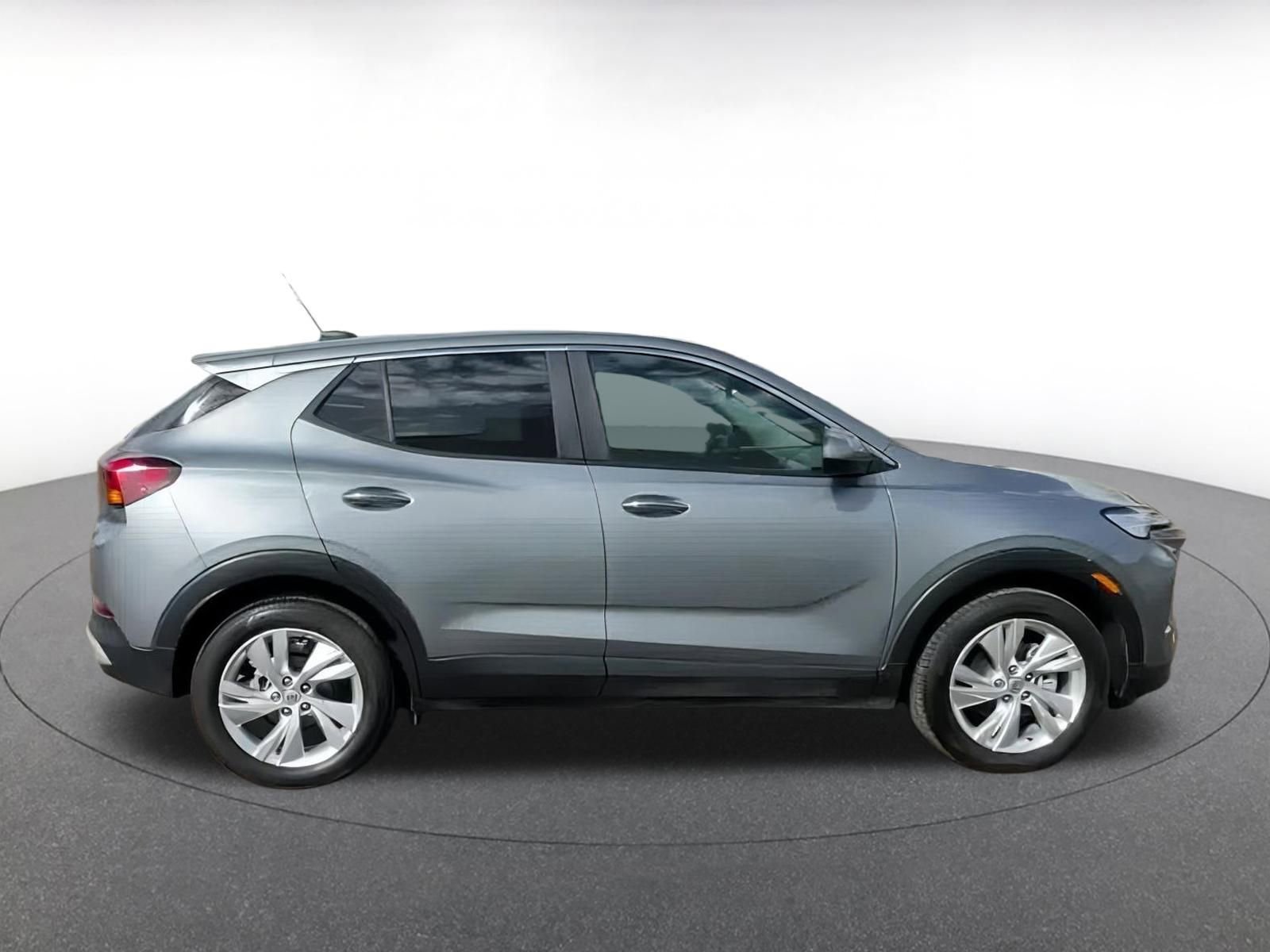 Used 2025 Buick Encore GX Preferred image 8